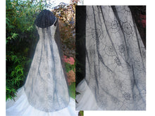 Load image into Gallery viewer, Black Spiderweb Veil