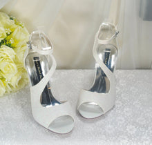 Load image into Gallery viewer, White Glitter Wedding Sandals Size UK3/US5.5