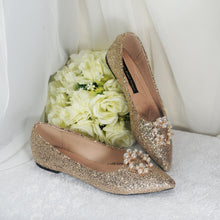 Load image into Gallery viewer, Champagne Bridal Flats