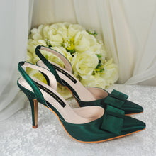 Load image into Gallery viewer, Emerald Green Satin Sling backs & Matching Bag