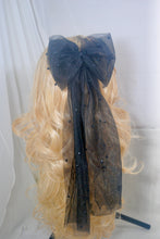 Load image into Gallery viewer, Pearl Hair Bow