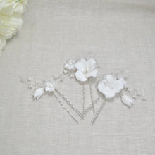 Load image into Gallery viewer, Ceramic Flower Hairpins 3pcs