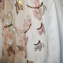 Load image into Gallery viewer, Dragonfly Cathedral Length Veil