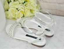 Load image into Gallery viewer, Ivory Pearl Flat Sandals - Size UK6/US8.5
