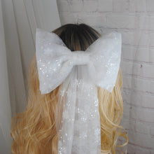 Load image into Gallery viewer, Sparkling Floral Embroidered Bridal Bow Veil