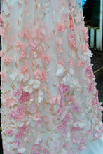 Load image into Gallery viewer, Pink 3D Flower Floral Veil, Beautiful Wedding Veil with Embroidered Rose Gold Leaves and Flowers
