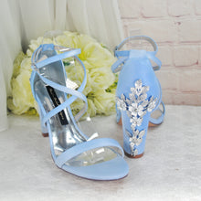 Load image into Gallery viewer, Lilac Satin Block Heel Bridal Sandals