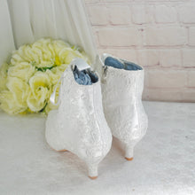 Load image into Gallery viewer, Kitten 6cm Heel Boots