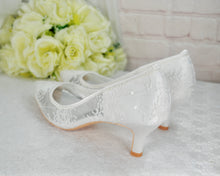 Load image into Gallery viewer, Kitten Heel Lace Bridal Shoes UK5/US7.5