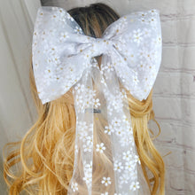 Load image into Gallery viewer, Tulle Bridal Bow with White Daisy Wildflower Embroidery