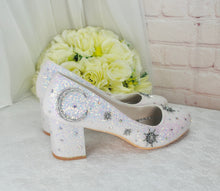 Load image into Gallery viewer, Celestial Block Heel Shoes