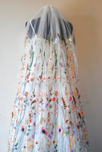 Load image into Gallery viewer, Beautiful white wedding veil bright embroidered flowers