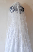 Load image into Gallery viewer, Beautiful white wedding veil sparkling embroidered flowers