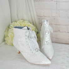 Load image into Gallery viewer, Kitten 6cm Heel Boots