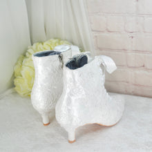 Load image into Gallery viewer, Kitten 6cm Heel Boots