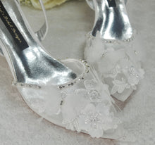 Load image into Gallery viewer, Embroidered White Butterfly Sandals Size UK8