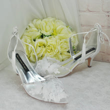 Load image into Gallery viewer, Embroidered White Butterfly Sandals Size UK8