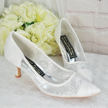 Load image into Gallery viewer, Kitten Heel Lace Bridal Shoes UK5/US7.5