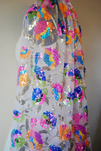 Load image into Gallery viewer, MulitColoured Floral Bridal Veil