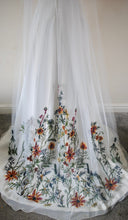 Load image into Gallery viewer, Autumnal Embroidered Edge Floral wedding veil (90 - 200cm)