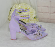 Load image into Gallery viewer, Lilac Purple Block Heel Bridal Sandals