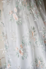 Load image into Gallery viewer, Champagne Wedding Veil Floral Embroidered Wild Rose