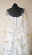 Load image into Gallery viewer, Wildflower Bridal Cape