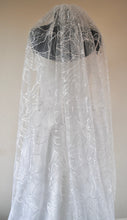 Load image into Gallery viewer, Morning Glory' embroidered veil