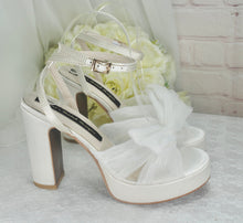 Load image into Gallery viewer, Platform White Wedding Bridal Heels Shoes Bow Block Heel Sandals