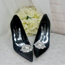 Load image into Gallery viewer, Black Evening Shoes Pointed Court Shoe with Crystal Clip