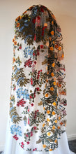 Load image into Gallery viewer, Embroidered Flower Floral Veil, Beautiful Wedding Veil with Embroidery