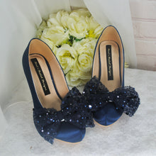 Load image into Gallery viewer, Shoe Bow Clips Sparkling Sequin Bridal Clip for Shoes