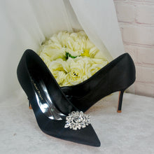 Load image into Gallery viewer, Black Evening Shoes Pointed Court Shoe with Crystal Clip