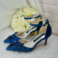 Load image into Gallery viewer, Navy Blue Fascinator Hat, Clutch Bag and Satin Heels