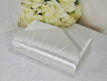 Load image into Gallery viewer, Ivory Slingback | 7cm Heel | Matching Bag