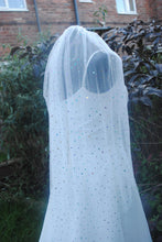 Load image into Gallery viewer, White Wedding Veil with Multicoloured Hearts