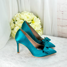 Load image into Gallery viewer, Stunning Teal Satin Heels Clutch Bag Fascinator Hat