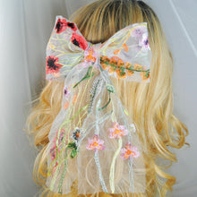Load image into Gallery viewer, Mini Meadow Flower Bow