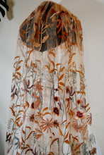 Load image into Gallery viewer, Autumn Flower Floral Veil