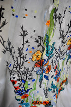 Load image into Gallery viewer, Floral Embroidered Wedding Veil - 120cm