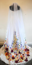 Load image into Gallery viewer, White wedding veil bright embroidered flowers