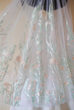 Load image into Gallery viewer, Embroidered Wedding Veil, Floral Wedding Veil, Flower Wedding Veil
