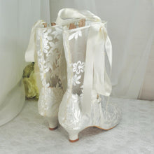 Load image into Gallery viewer, Ivory Lace Bridal Boots, UK3/US5.5