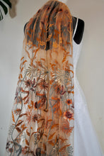 Load image into Gallery viewer, Autumn Flower Floral Veil