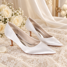 Load image into Gallery viewer, Satin Kitten-Heel Wedding Shoes – Simple Pointed-Toe Bridal Heels