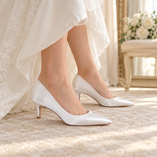Load image into Gallery viewer, Satin Kitten-Heel Wedding Shoes – Simple Pointed-Toe Bridal Heels