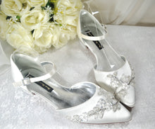 Load image into Gallery viewer, Fern | Satin Flats