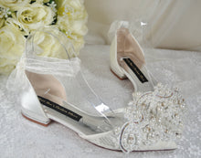 Load image into Gallery viewer, Crochet Lace Flats - Large Pearl Appliqué
