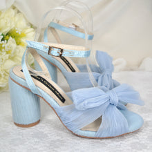 Load image into Gallery viewer, Silk (8.5cm Heel)
