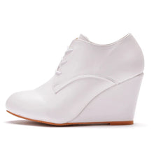 Load image into Gallery viewer, Wedge Heel Booties